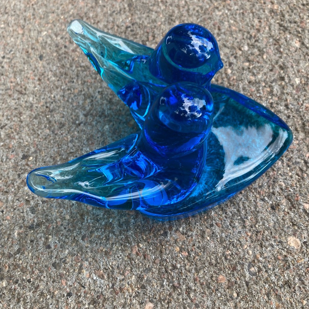 Titan art glass bluebirds